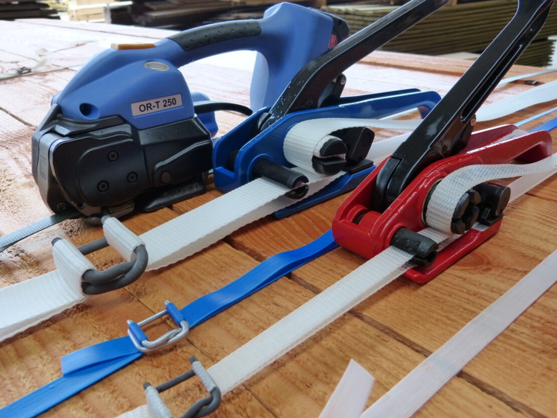 Strapping tools